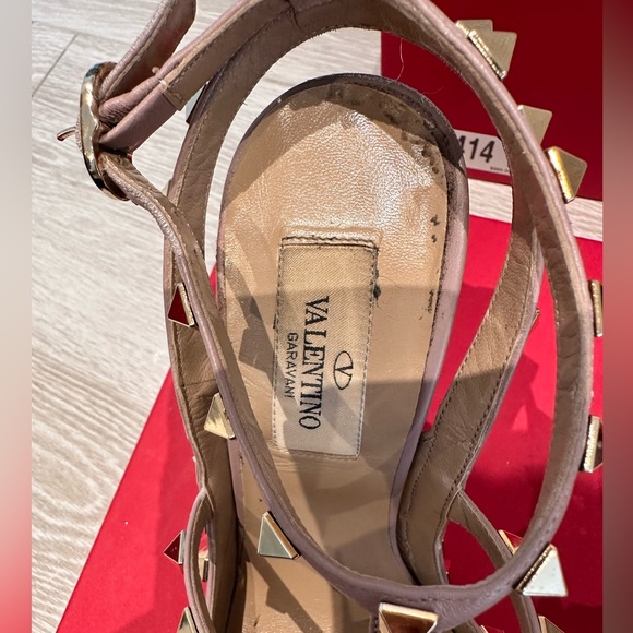 Valentino Garavani Nude Rockstud Leather Caged Pump Size 36.5 - Picture 4 of 9